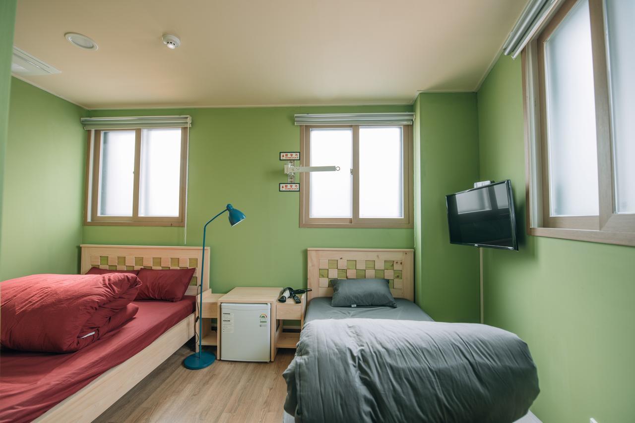 Daegu Midtown Hostel Εξωτερικό φωτογραφία