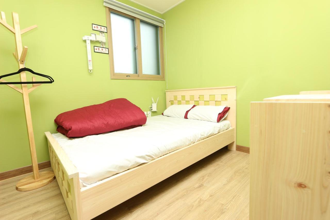 Daegu Midtown Hostel Εξωτερικό φωτογραφία